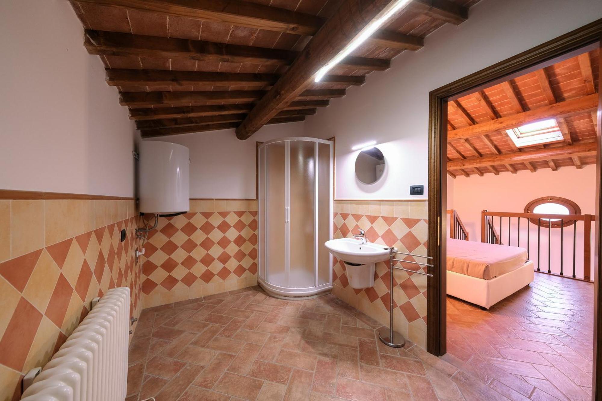 San Ruffino Apartments Lari Eksteriør billede
