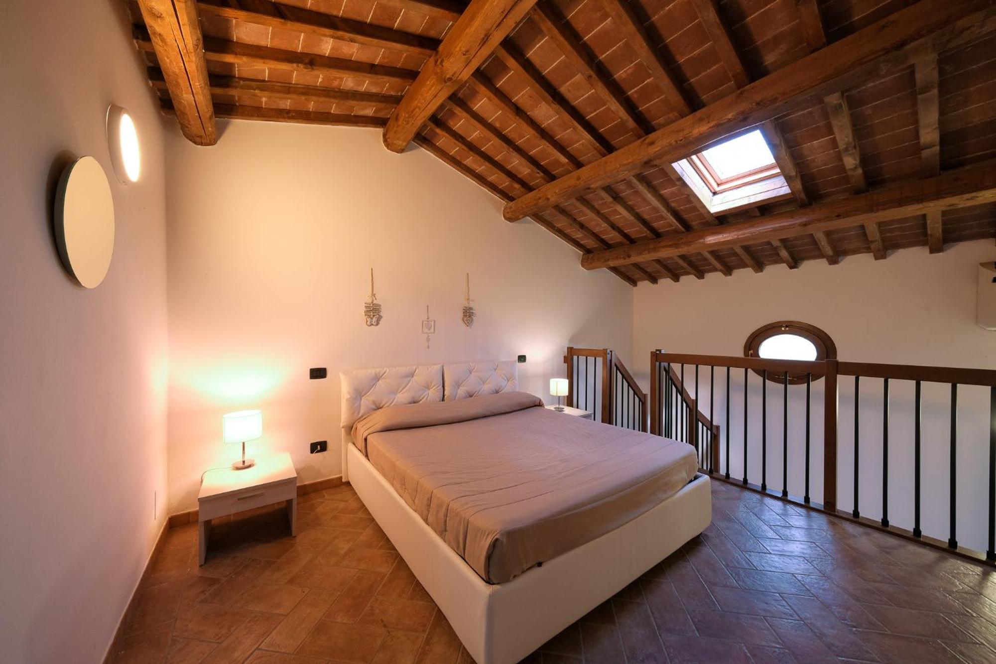 San Ruffino Apartments Lari Eksteriør billede