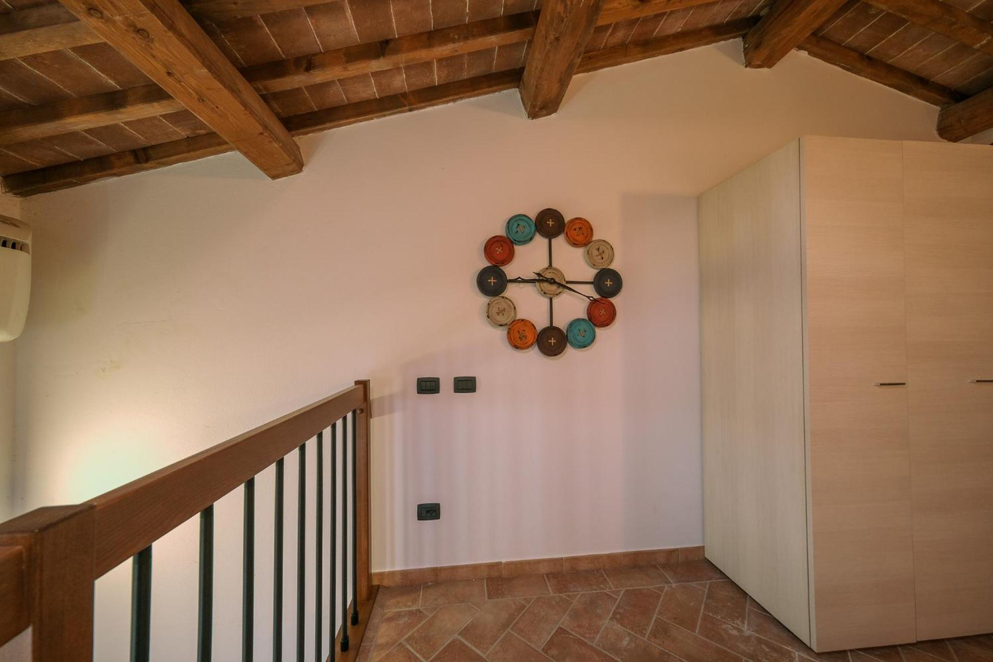 San Ruffino Apartments Lari Eksteriør billede