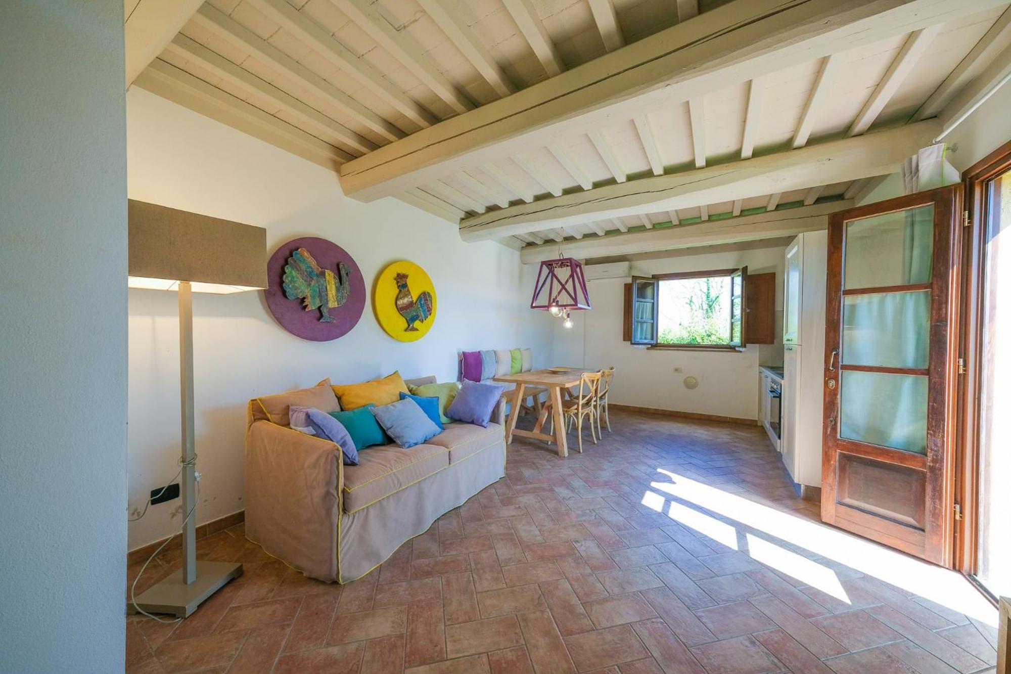 San Ruffino Apartments Lari Eksteriør billede